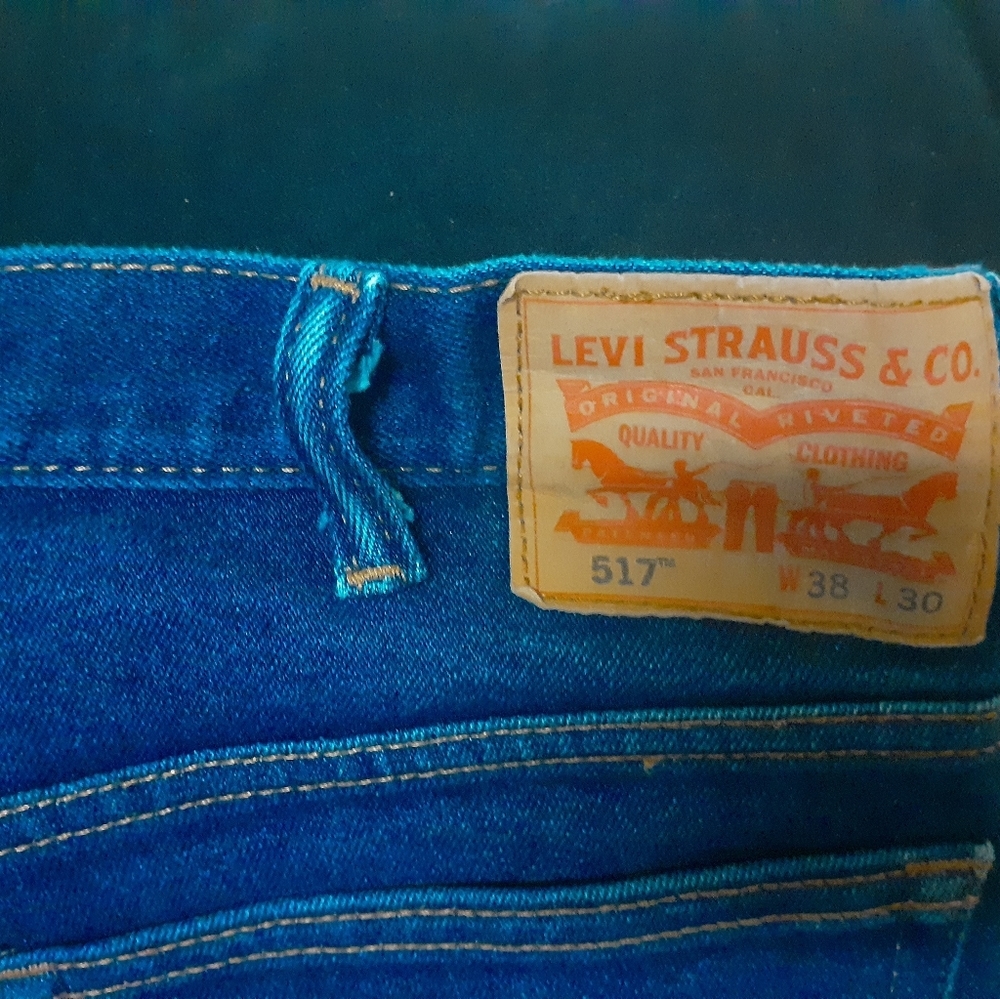 Mens Blue Levi Denim jeans